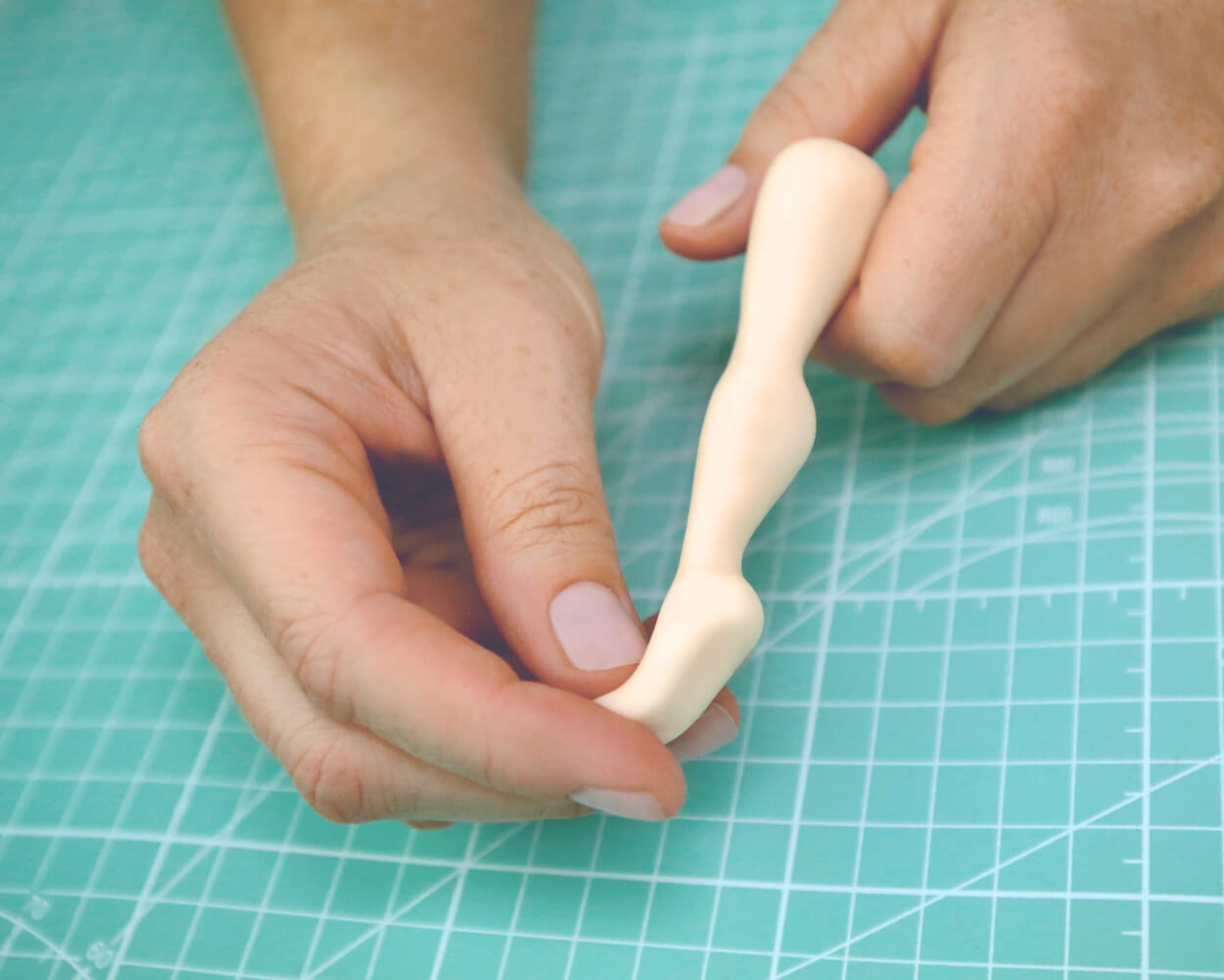 How to make fondant figures, learning how to move through the shapes to create body parts following templates