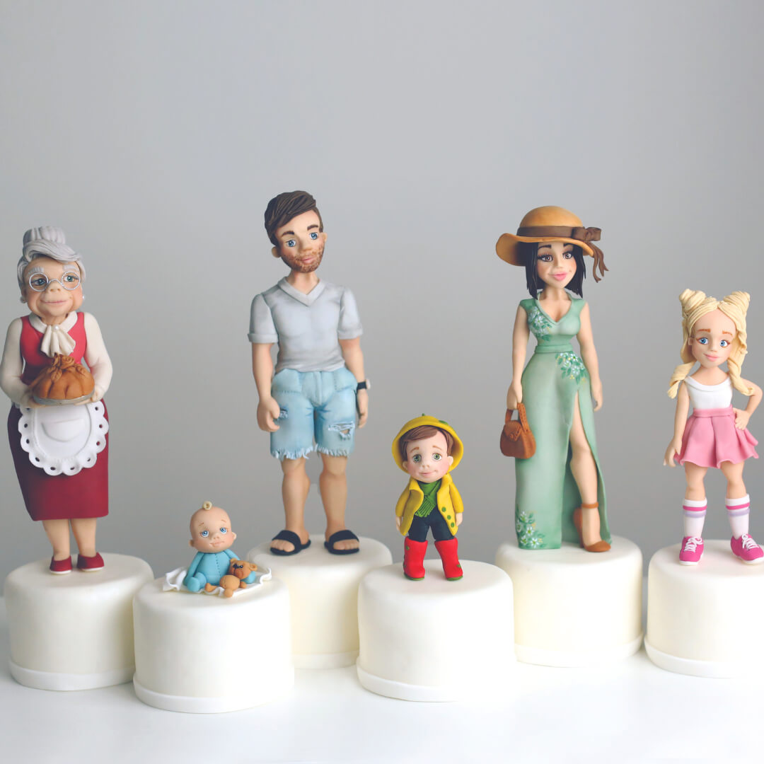 learn howto make fondant figure cake toppers for your cakes in our online cake decorating courses